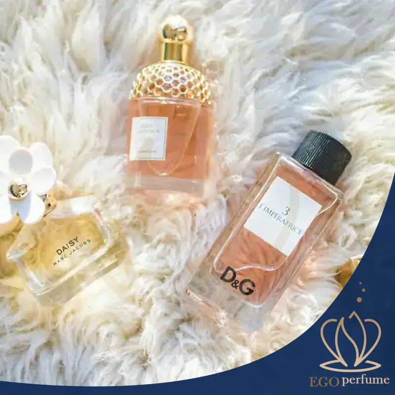 شیشه لوکس عطر عطرهای لوکس را هوشمندانه‌تر انتخاب کنیم: مزیت‌های شگفت‌انگیز عطرهای اسانسی باکیفیت