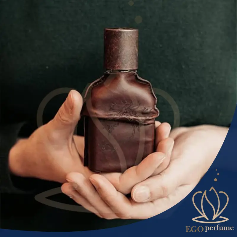 معرفی کامل عطر کویوم اورتو پاریسی؛ عطری برای افراد کاریزماتیک و جسور 02