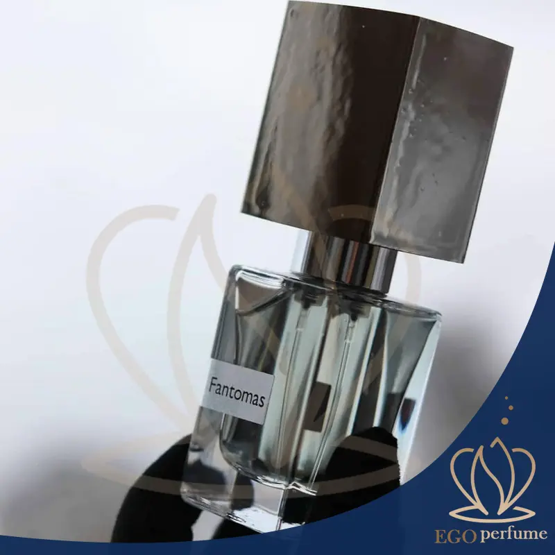 عطر ناسوماتو فانتوماس بوی خون؛ بررسی کامل این شاهکار مرموز و جنجالی 06